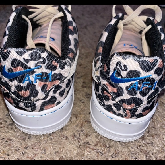 COPY - Air Force 1 Sage Low Premium Leopard
US W … - Picture 6 of 6